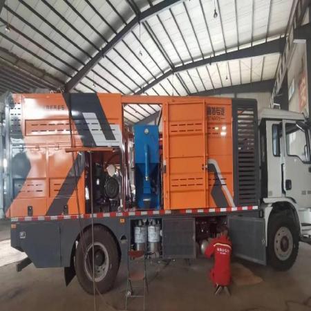 多功能道路养护车